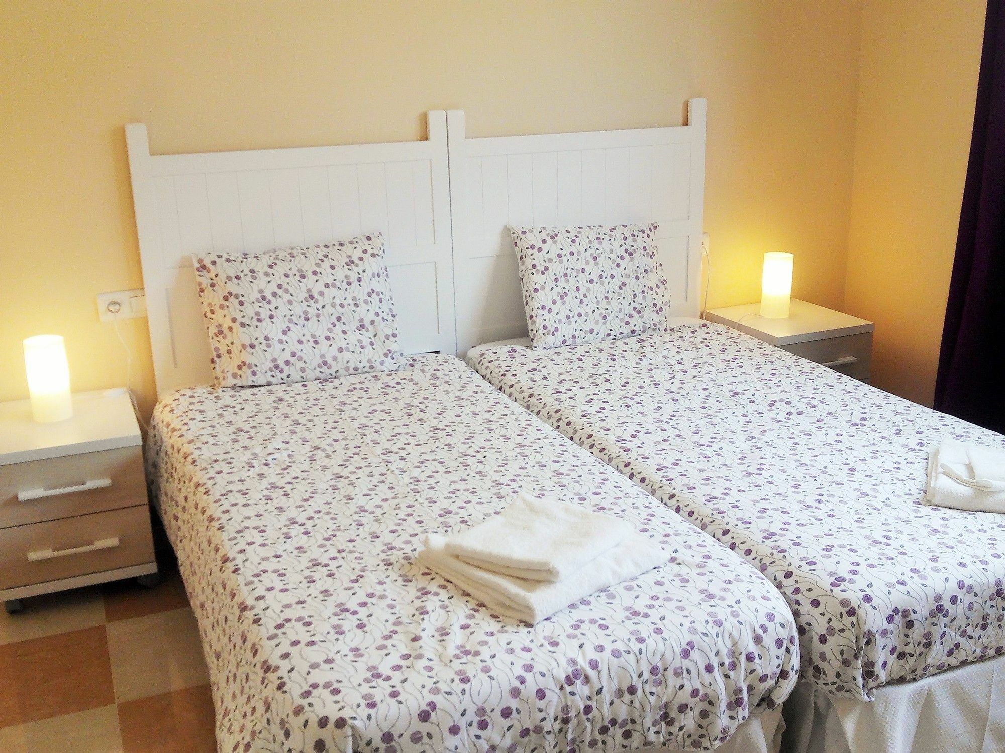 Malaga Centro Apartamentos Esterno foto